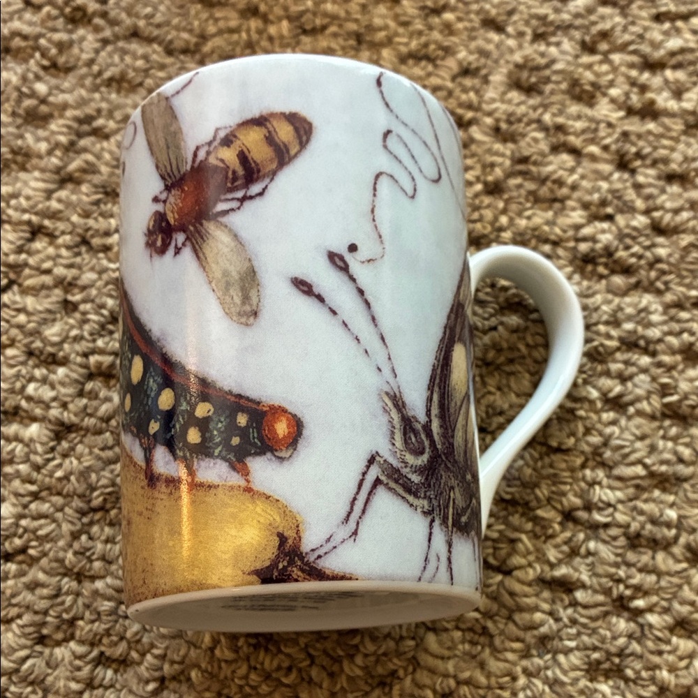 Yellow Ceramic Mug with Decorative Bee Band